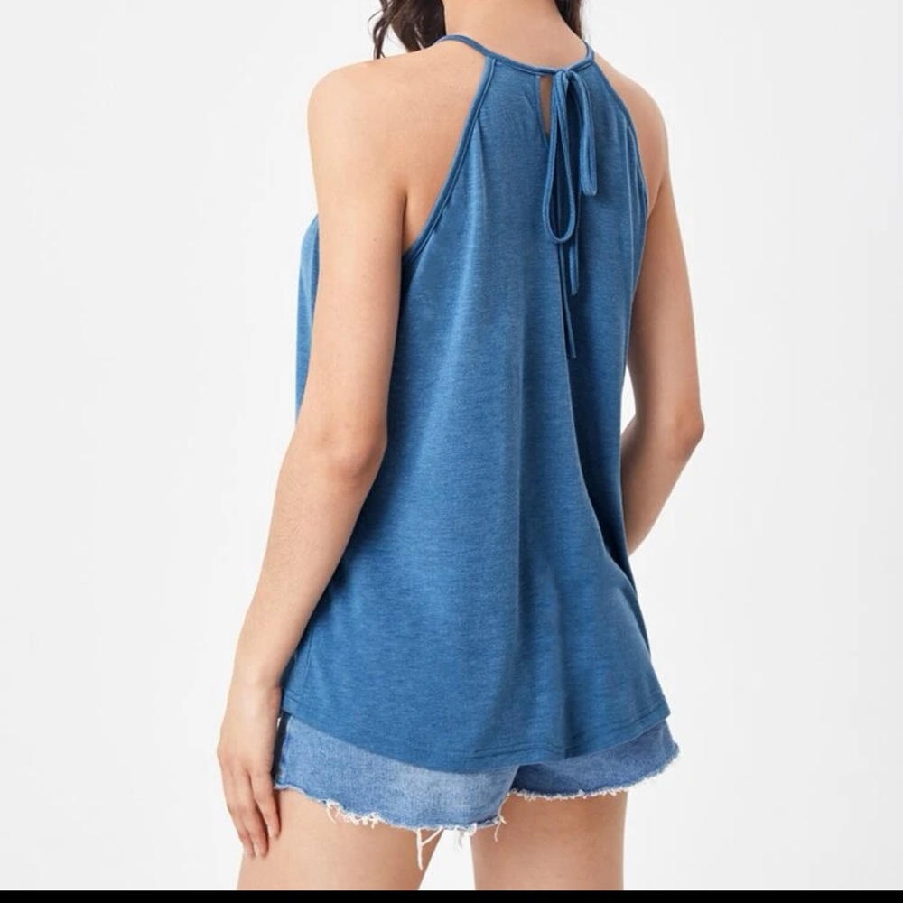 Halter top - Picture 2 of 2
